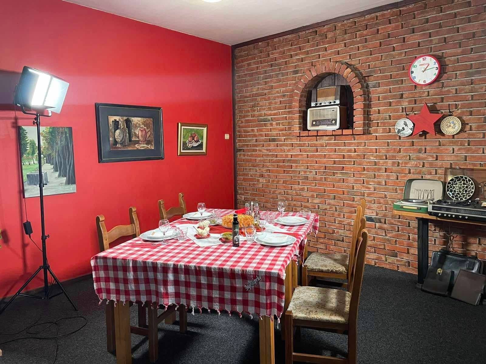 Naslovna fotografija — Restoran Zvijezda